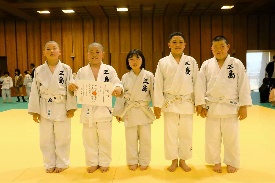 第４６回全国少年柔道大会愛媛県予選　優勝　三島柔道会